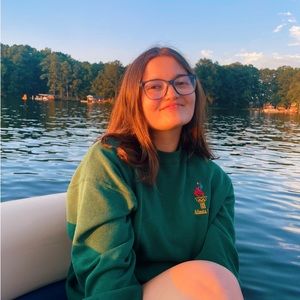 Meet your Posher, Caroline